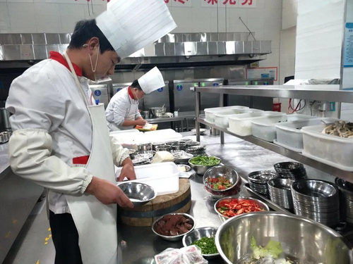 保障服務(wù)中心全力保障國慶節(jié)期間餐飲中心正常運營